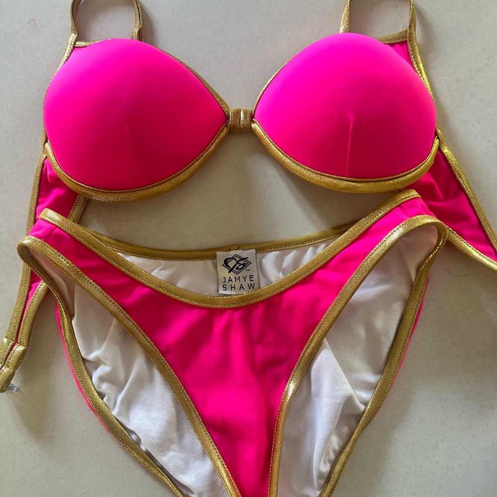 Jamye Shaw pageant swimsuit size Medium